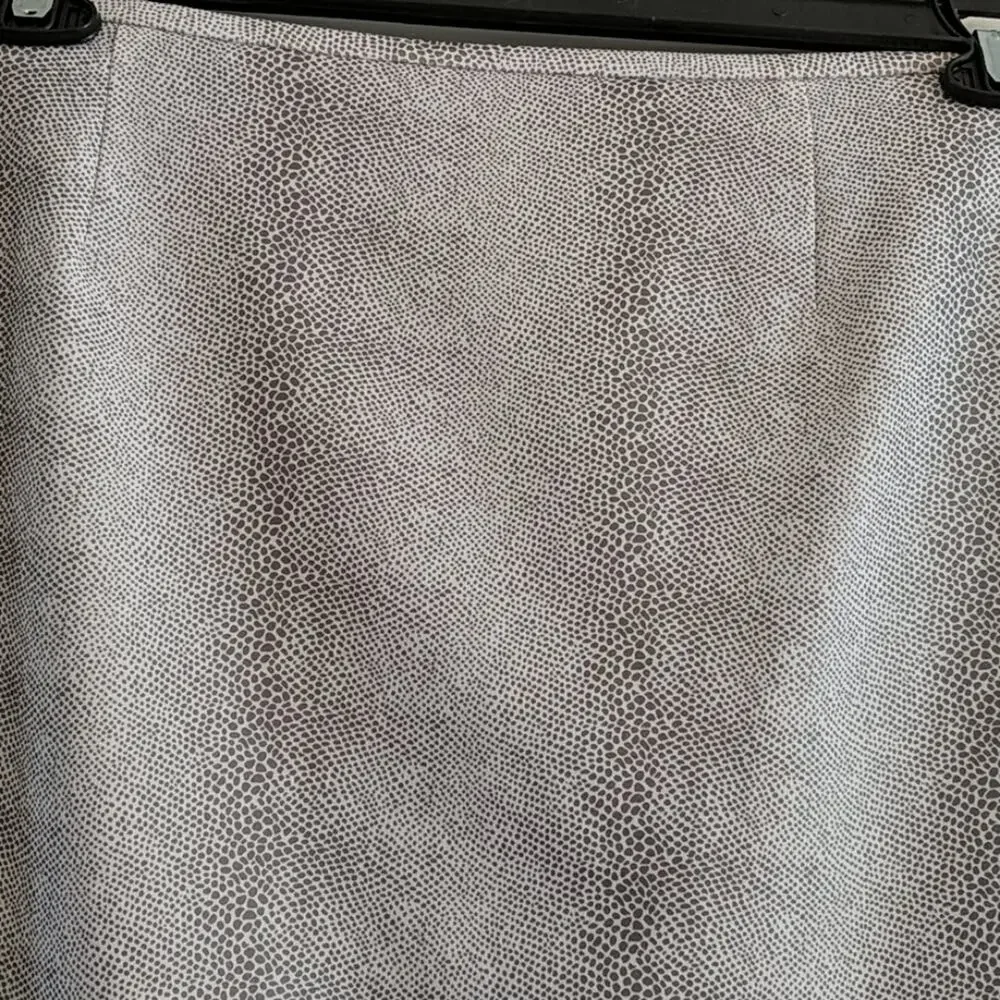 NWOT Calvin Klein Light Gray Pencil Skirt, 10